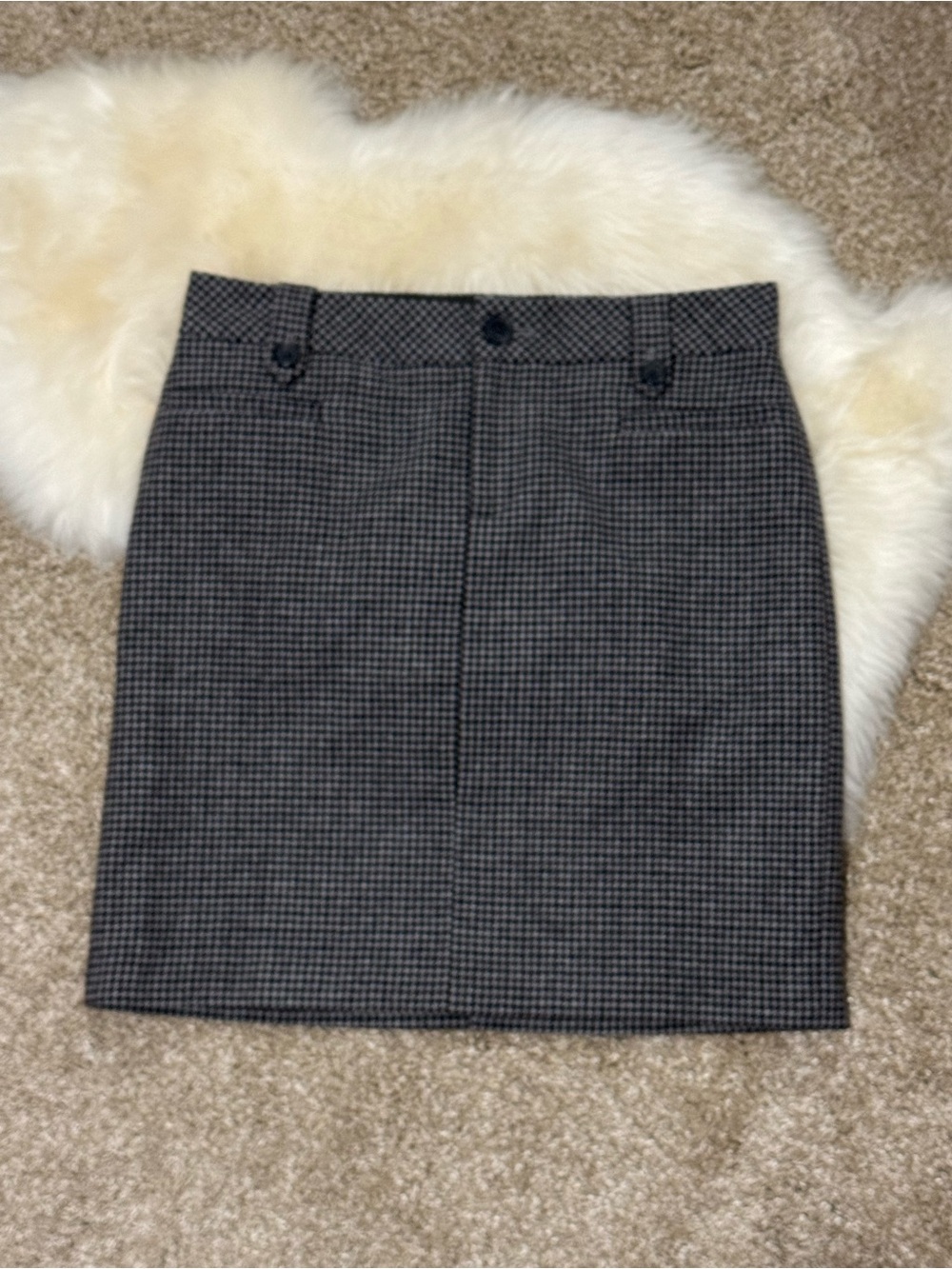 Eddie Bauer Black & Gray Houndstooth Mini Skirt Size 4